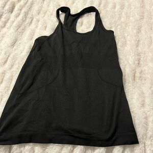 Lululemon Swiftly tank size 6